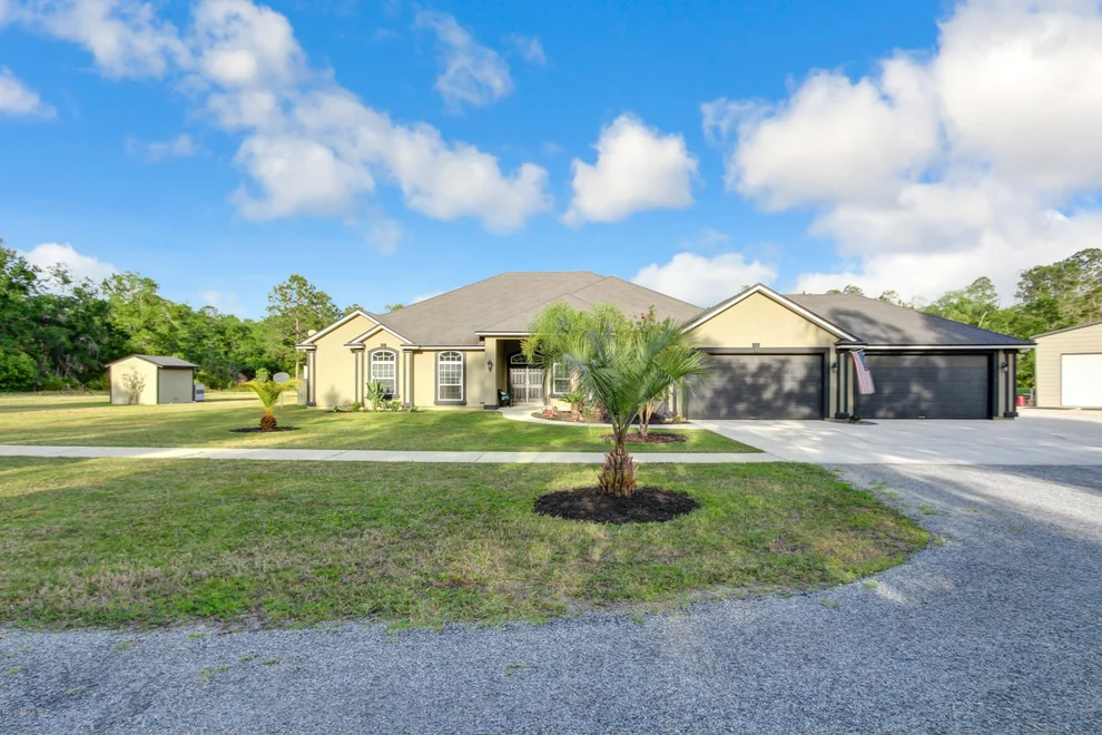 Unit for sale at 1657 COUNTY ROAD 315, Green Cove Springs, FL 32043