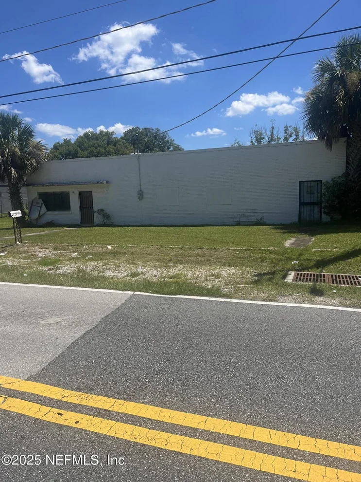 Unit for sale at 6439 RESTLAWN Drive, Jacksonville, FL 32208