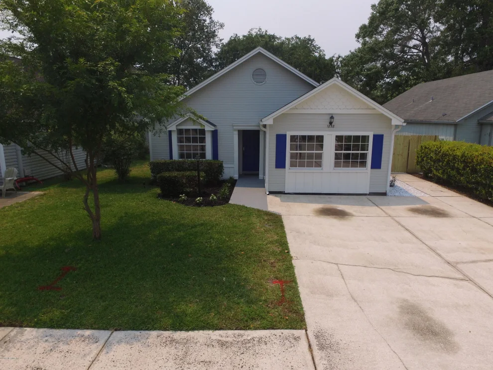 Unit for sale at 1858 ALBERTA Court N, Middleburg, FL 32068