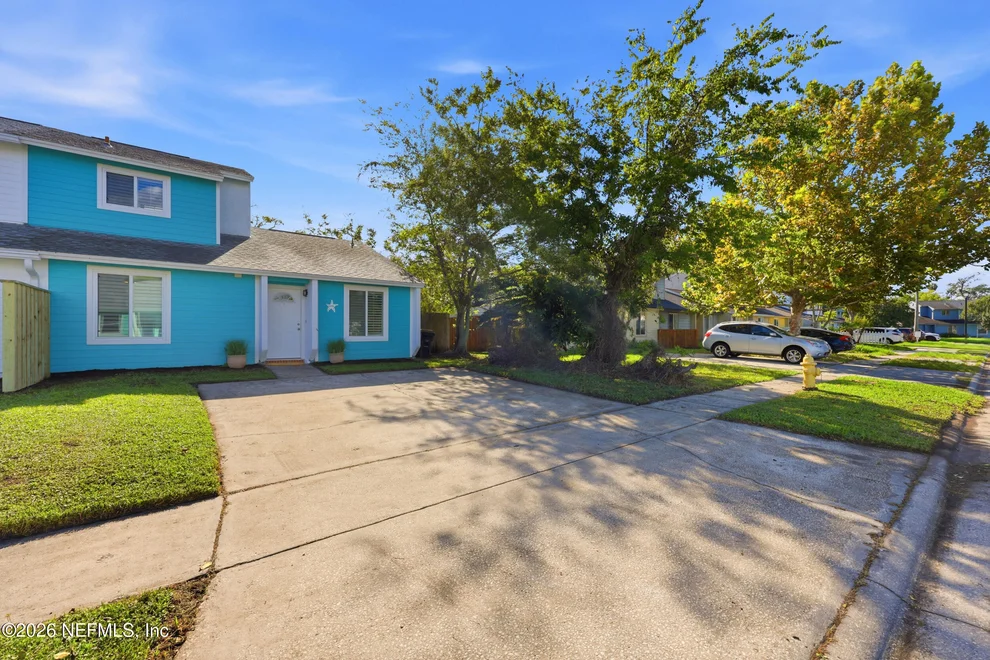Unit for sale at 696 AQUATIC Drive, Atlantic Beach, FL 32233