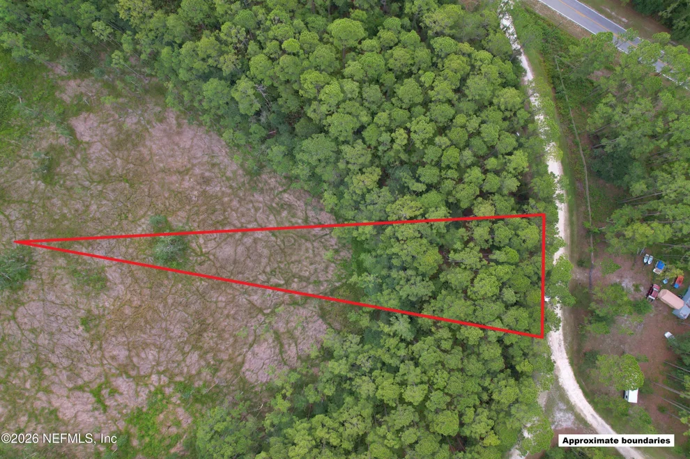 Unit for sale at 106 SHIRLEY Circle, Georgetown, FL 32139