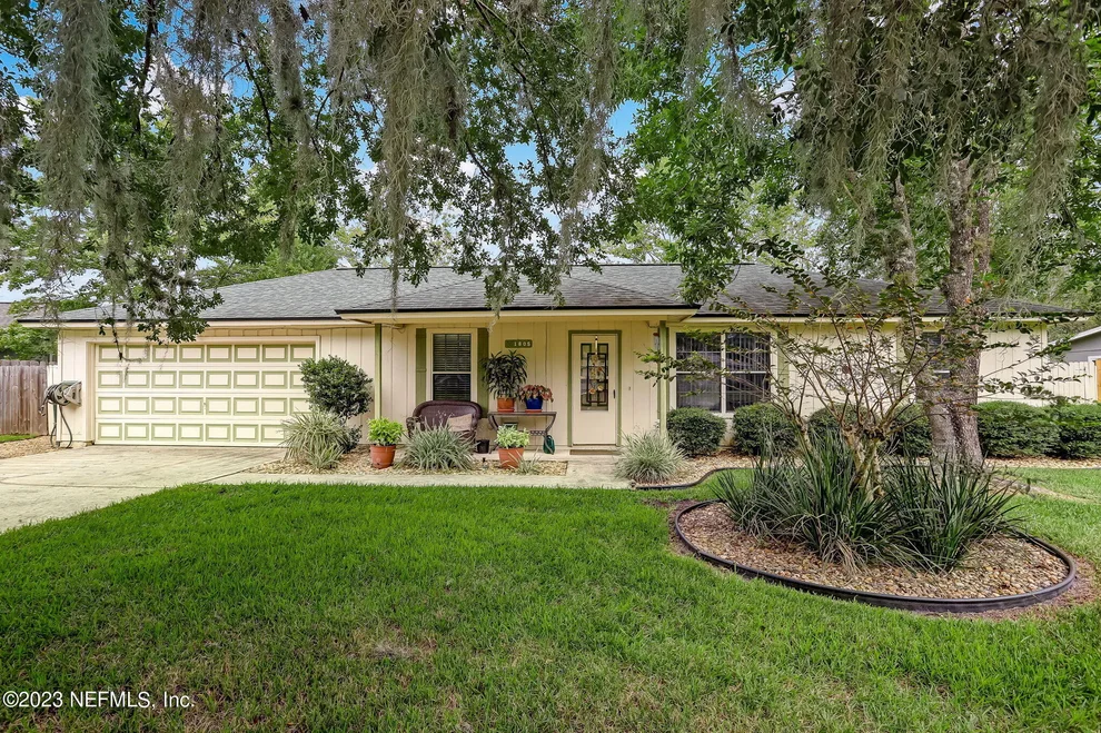 Unit for sale at 1805 FARM Way, Middleburg, FL 32068