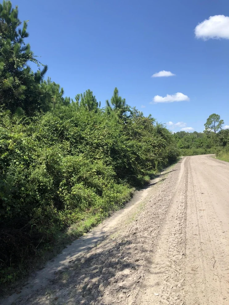 Unit for sale at 19020 NW 71 Avenue, Starke, FL 32091