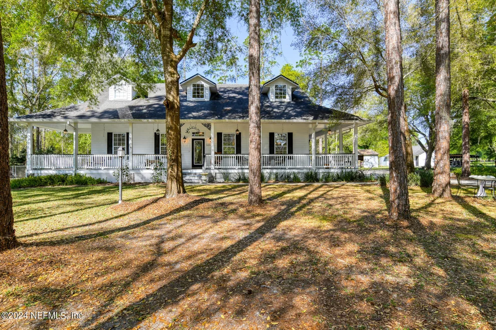 Unit for sale at 1155 COUSINTOWN Road, Interlachen, FL 32148