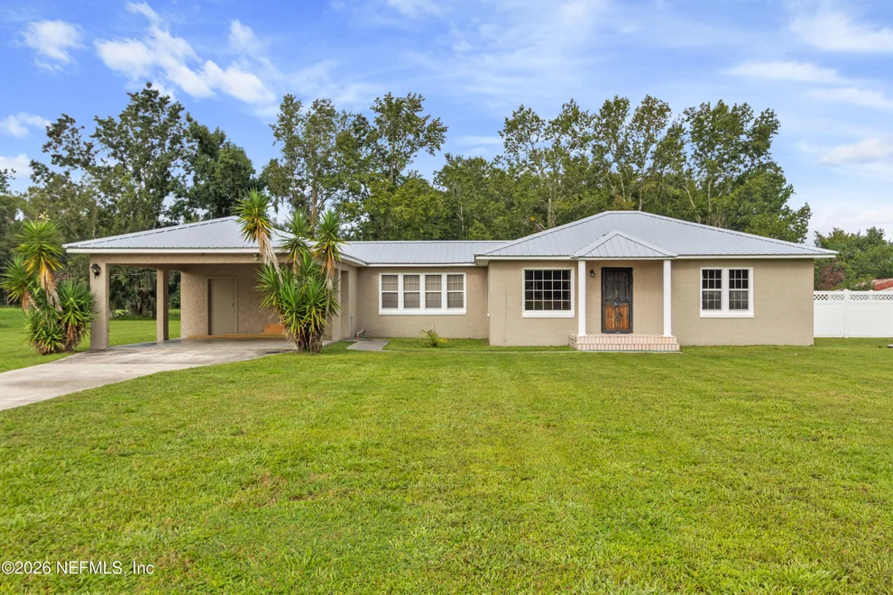 Unit for sale at 309 E RIVER Road, East Palatka, FL 32131