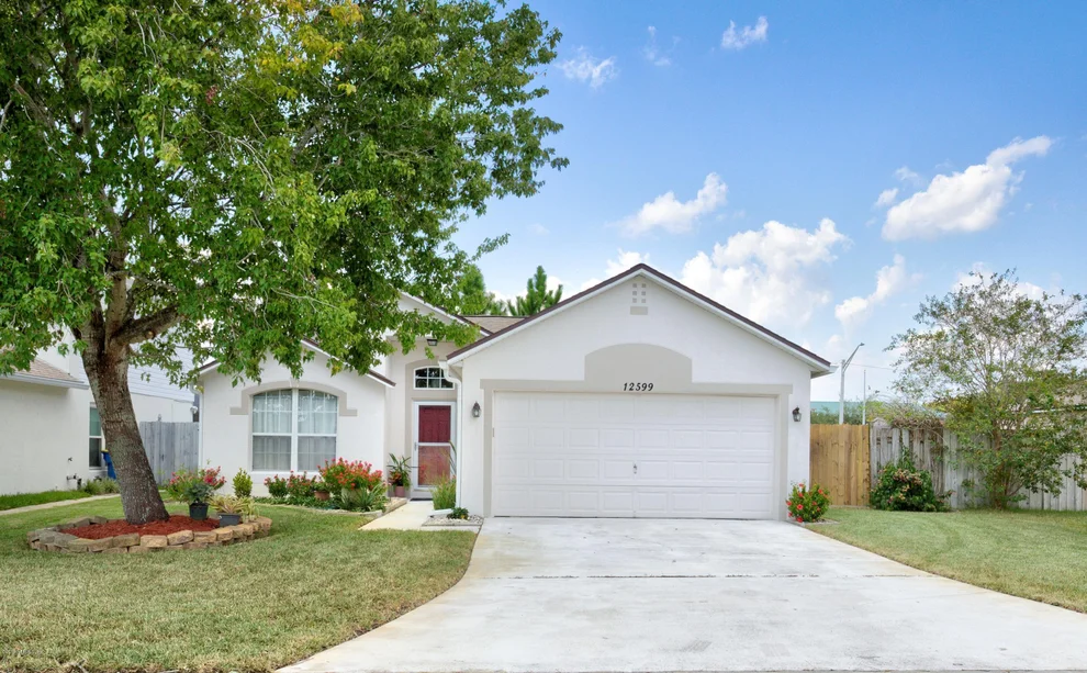 Unit for sale at 12599 REEDING RIDGE Drive N, Jacksonville, FL 32225