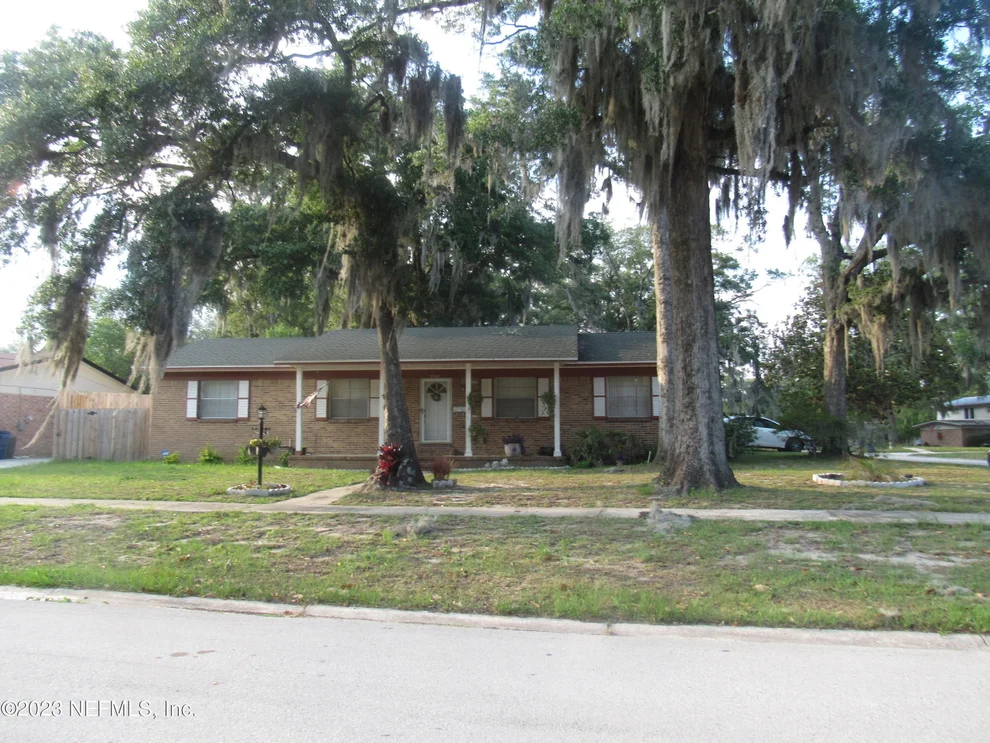 Unit for sale at 5767 JIMTOM Drive, Jacksonville, FL 32277