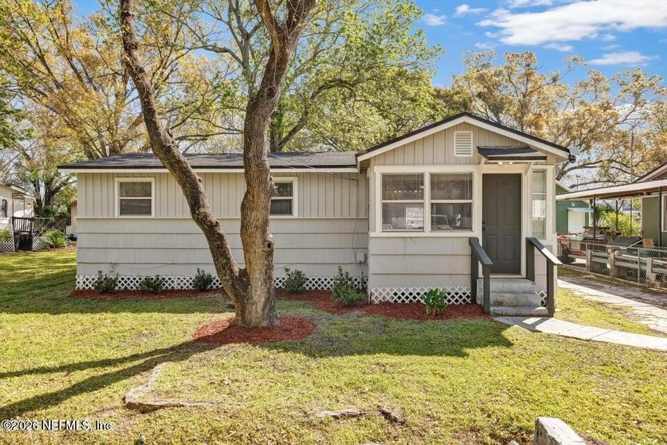 Unit for sale at 825 WYOLEN Street, Jacksonville, FL 32254