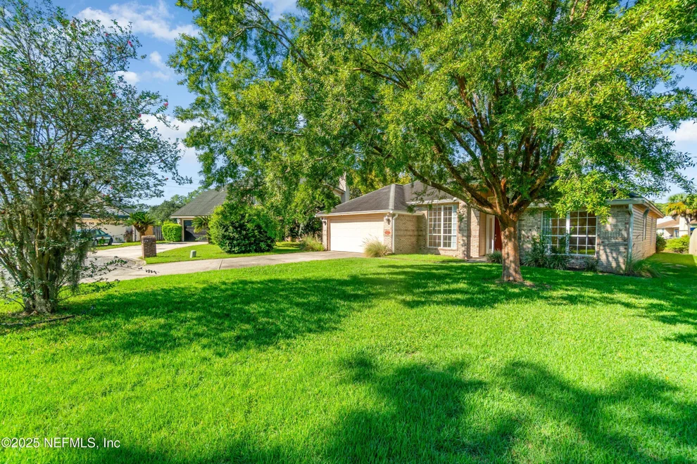 Unit for sale at 11668 OXFORD CREST Lane, Jacksonville, FL 32258