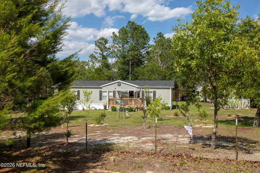 Unit for sale at 5670 ACADIA Street, Keystone Heights, FL 32656