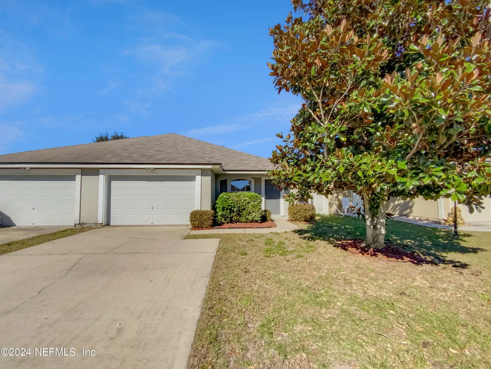 Unit for sale at 8631 JULIA MARIE Circle, Jacksonville, FL 32210