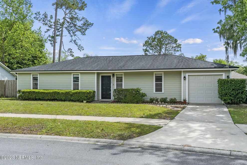 Unit for sale at 5154 SADDLE HORN Drive S, Jacksonville, FL 32257