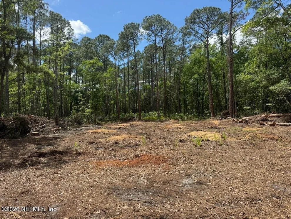 Unit for sale at 133 NORTHWEST Avenue, Palatka, FL 32177