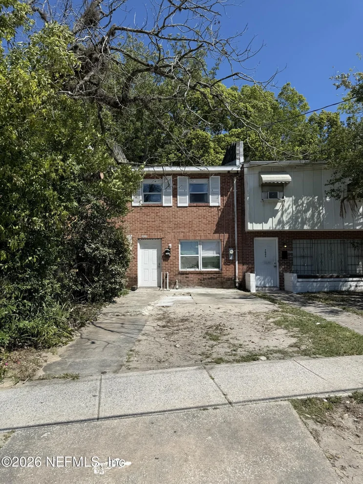 Unit for sale at 7047 KEN KNIGHT Drive E, Jacksonville, FL 32209