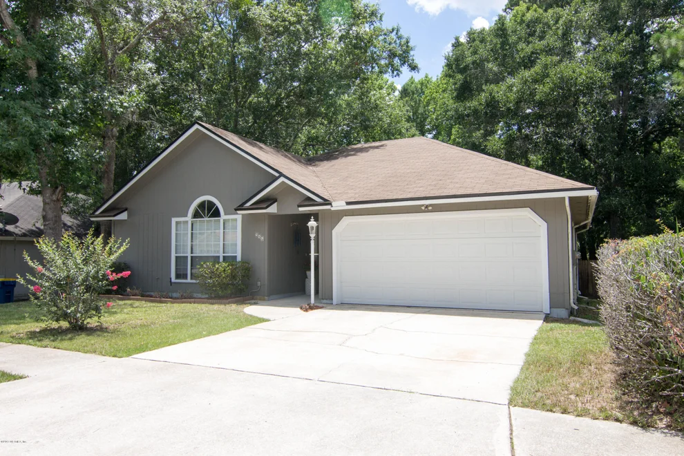 Unit for sale at 946 LONG LAKE Drive, Jacksonville, FL 32225