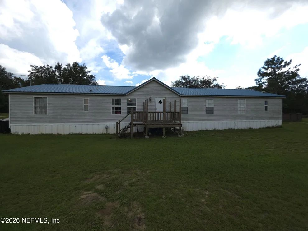 Unit for sale at 633 MARION Avenue, Interlachen, FL 32148