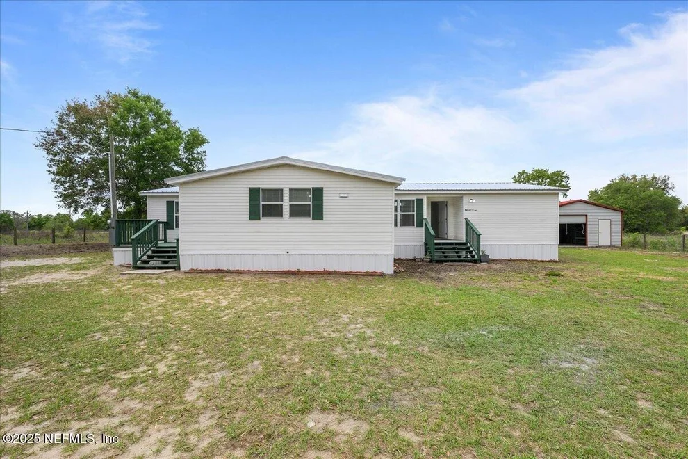 Unit for sale at 725 KITTY Avenue, Interlachen, FL 32148
