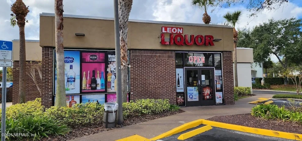 Unit for sale at 7336 CURRY FORD Road, Orlando, FL 32822