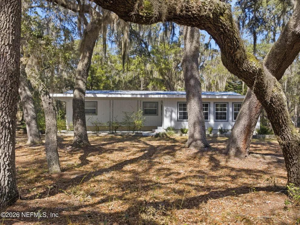 Unit for sale at 6930 COUNTY ROAD 214, Melrose, FL 32666