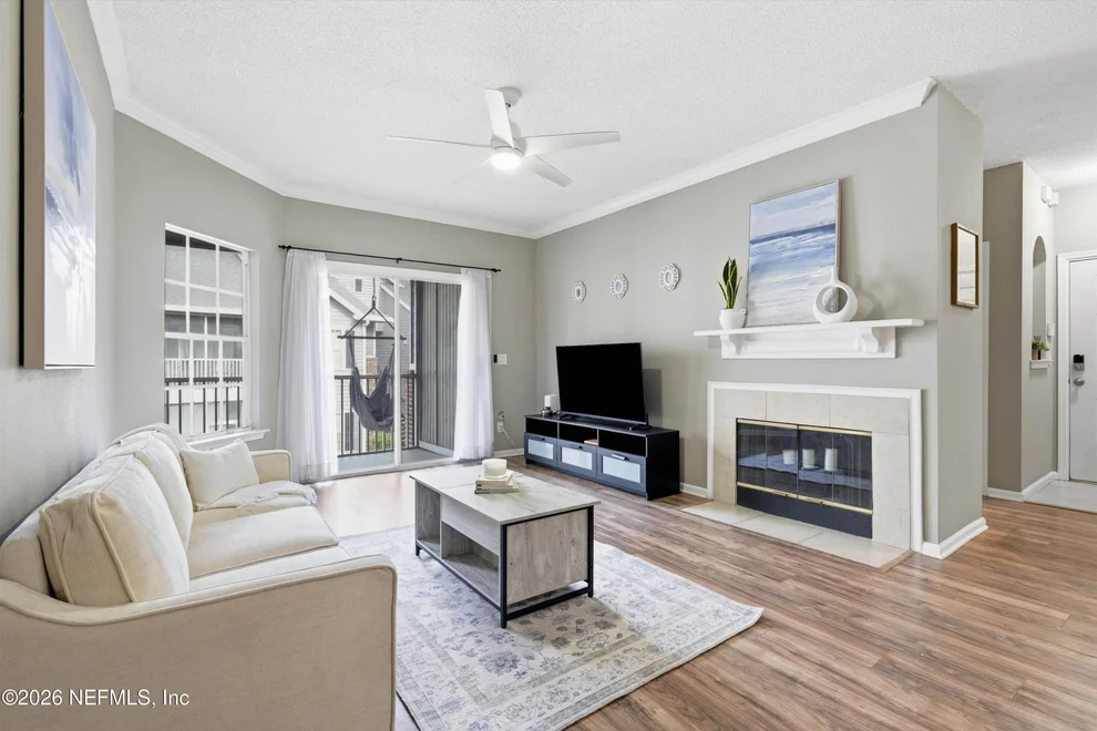 Unit for sale at 10000 GATE Parkway N, Jacksonville, FL 32246