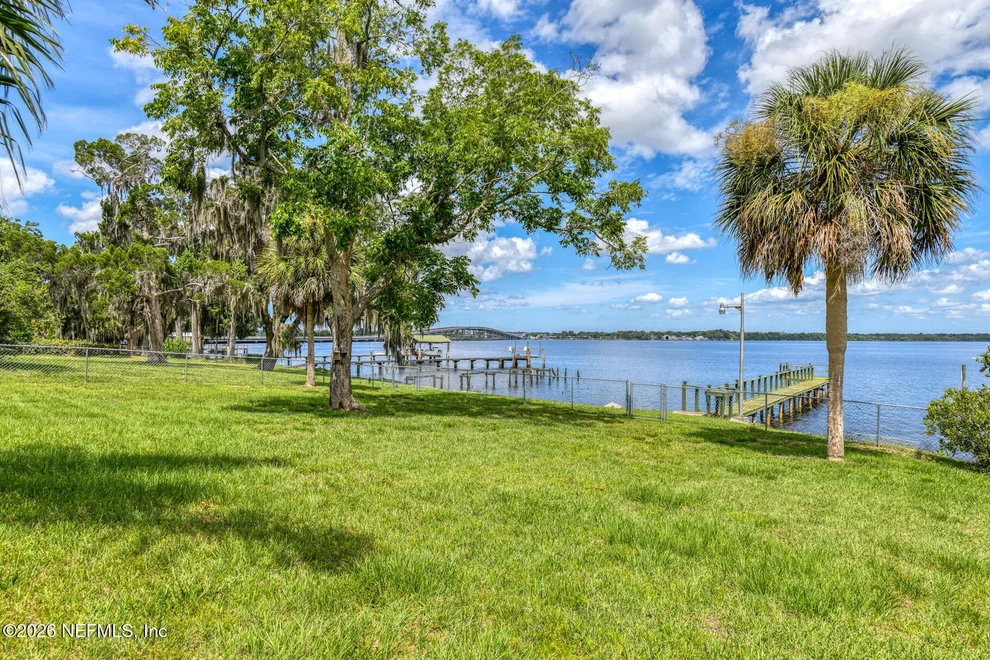 Unit for sale at 115 SUNSET POINT Road, East Palatka, FL 32131