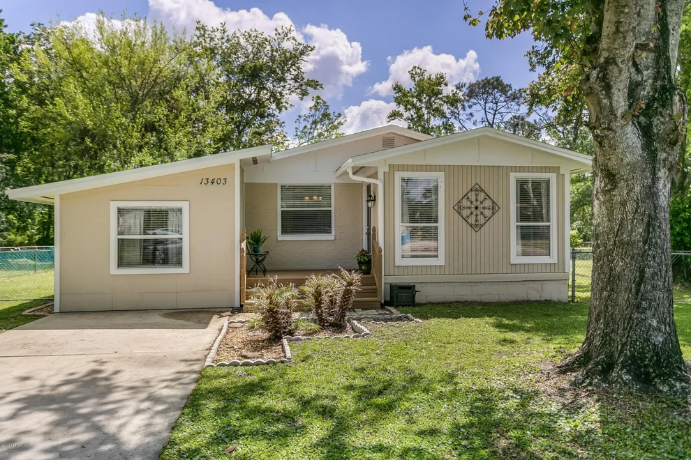 Unit for sale at 13403 GALWAY Avenue, Jacksonville, FL 32218