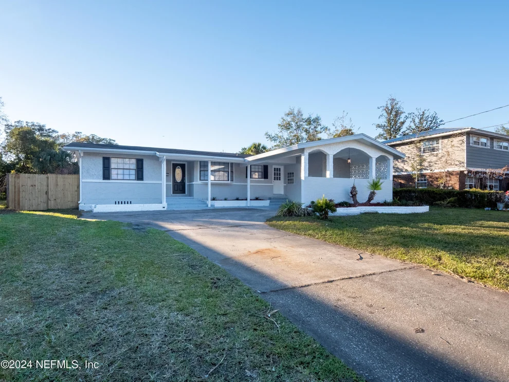 Unit for sale at 1256 LAMANTO Avenue E, Jacksonville, FL 32211