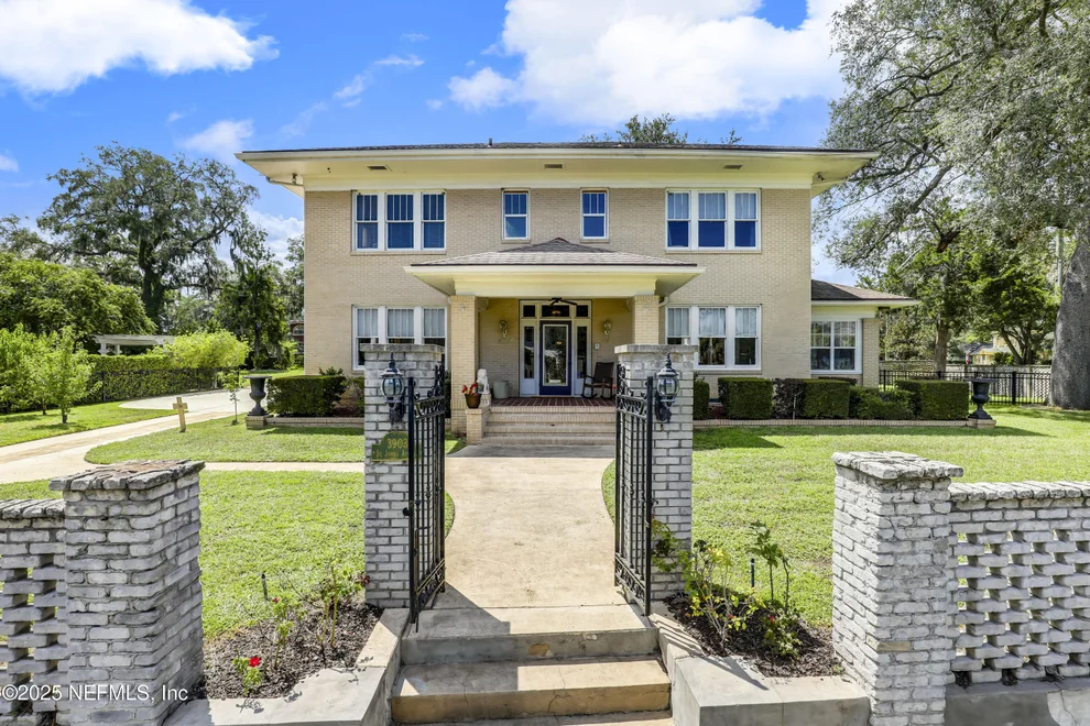 Unit for sale at 3903 ST JOHNS Avenue, Jacksonville, FL 32205