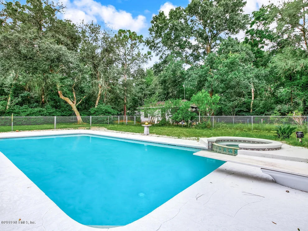 Unit for sale at 2516 BEGONIA Drive, Middleburg, FL 32068