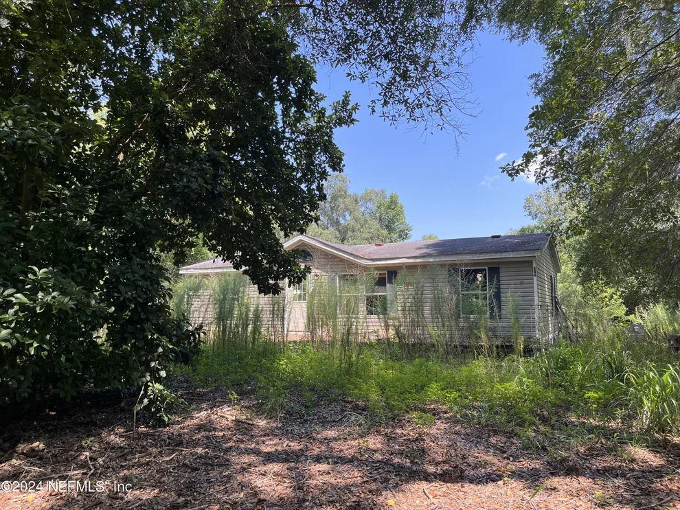 Unit for sale at 146 CROSBY Road, Florahome, FL 32140