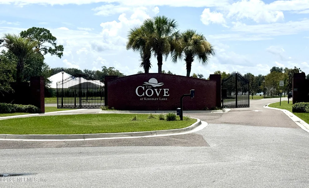 Unit for sale at 4022 BUENA VISTA Avenue, Starke, FL 32091