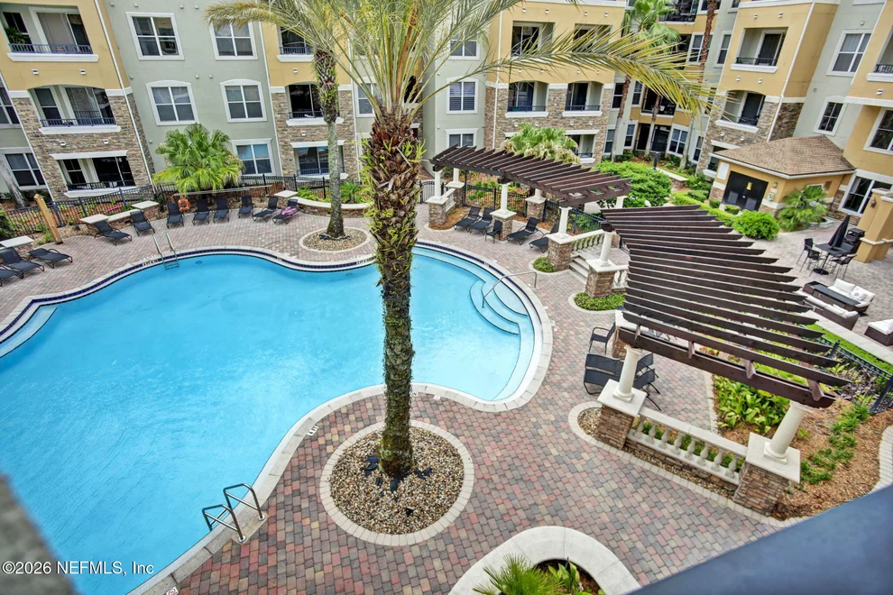 Unit for sale at 8539 GATE Parkway W, Jacksonville, FL 32216