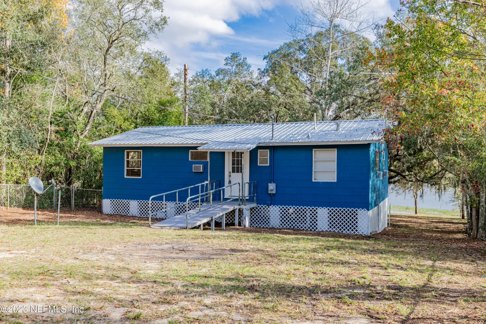 Unit for sale at 6189 LITTLE LAKE GENEVA Road, Keystone Heights, FL 32656