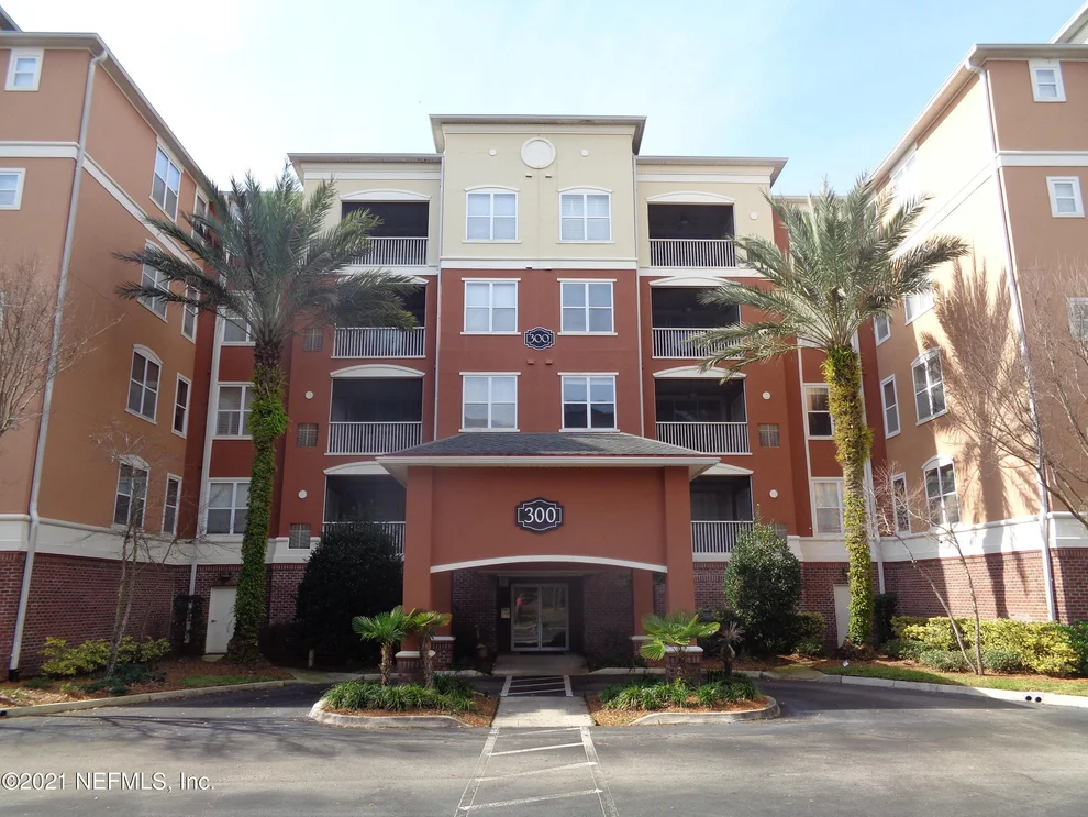Unit for sale at 4480 DEERWOOD LAKE Parkway, Jacksonville, FL 32216