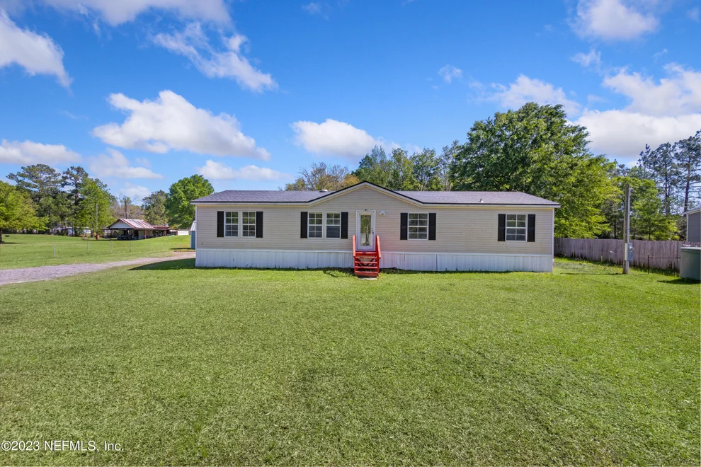 Unit for sale at 44474 PINEBREEZE Circle, Callahan, FL 32011
