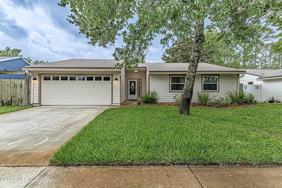 Unit for sale at 10956 KNOTTINGBY Drive, Jacksonville, FL 32257