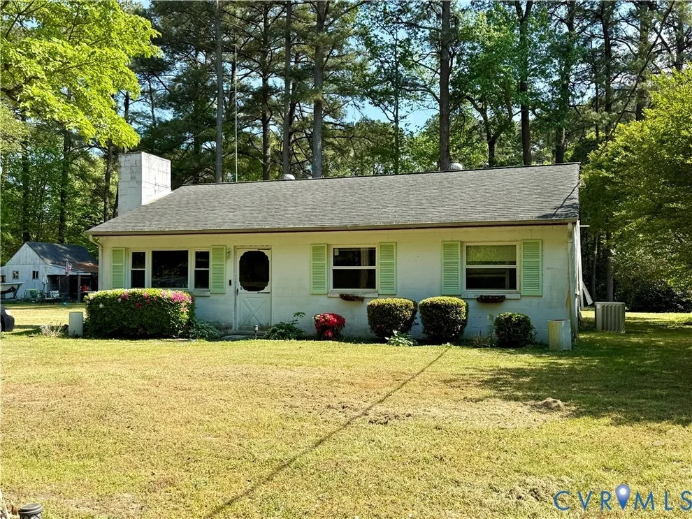 Unit for sale at 351 E Bay Drive, White Stone, VA 22578
