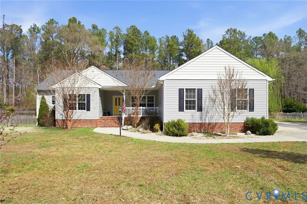 Unit for sale at 8116 Liberty Oaks Lane, Hanover, VA 23069
