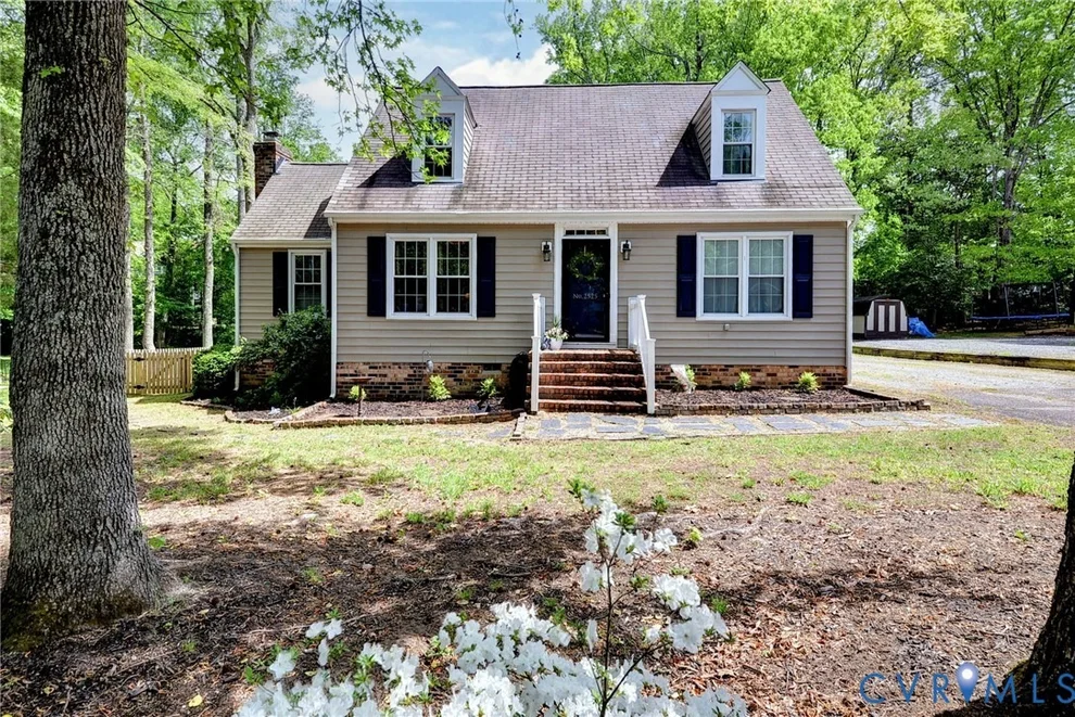 Unit for sale at 2525 Lauderdale Drive, Henrico, VA 23233