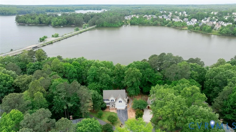 Unit for sale at 14316 Cove Ridge Terrace, Midlothian, VA 23112