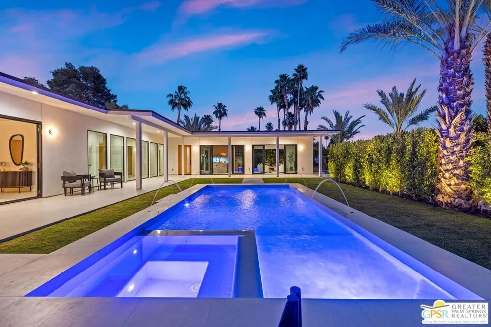Unit for sale at 2020 E Amado Road, Palm Springs, CA 92262