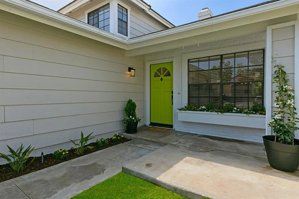 Unit for sale at 13363 Benchley Road, San Diego, CA 92130