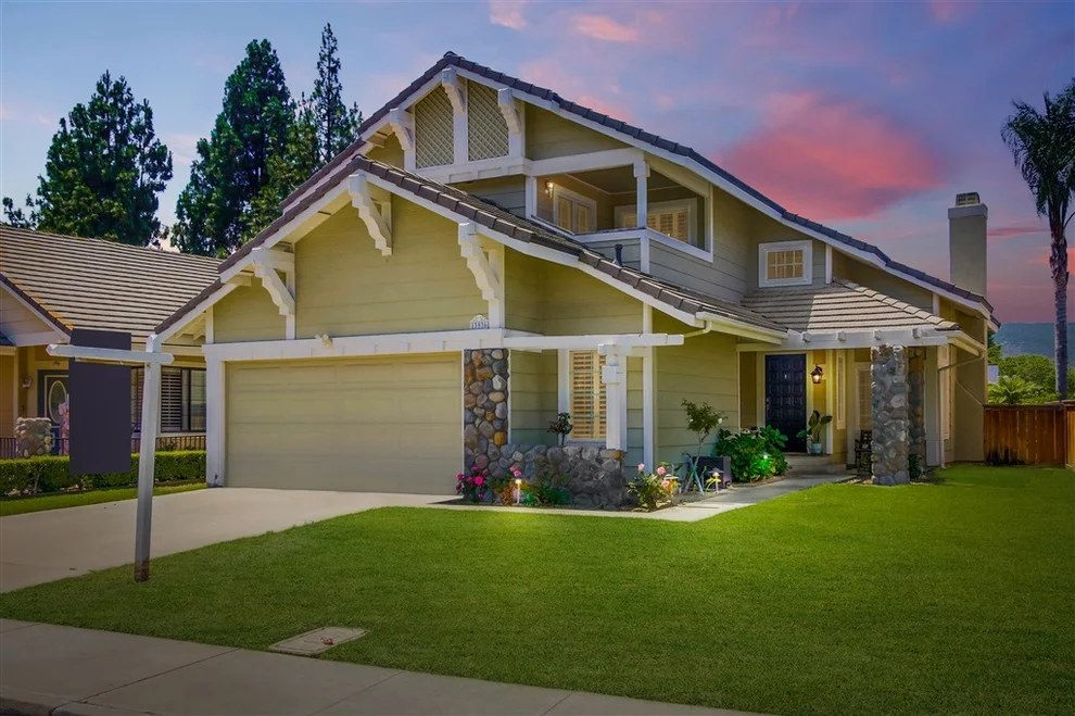 Unit for sale at 13936 Stoney Gate Pl, San Diego, CA 92128