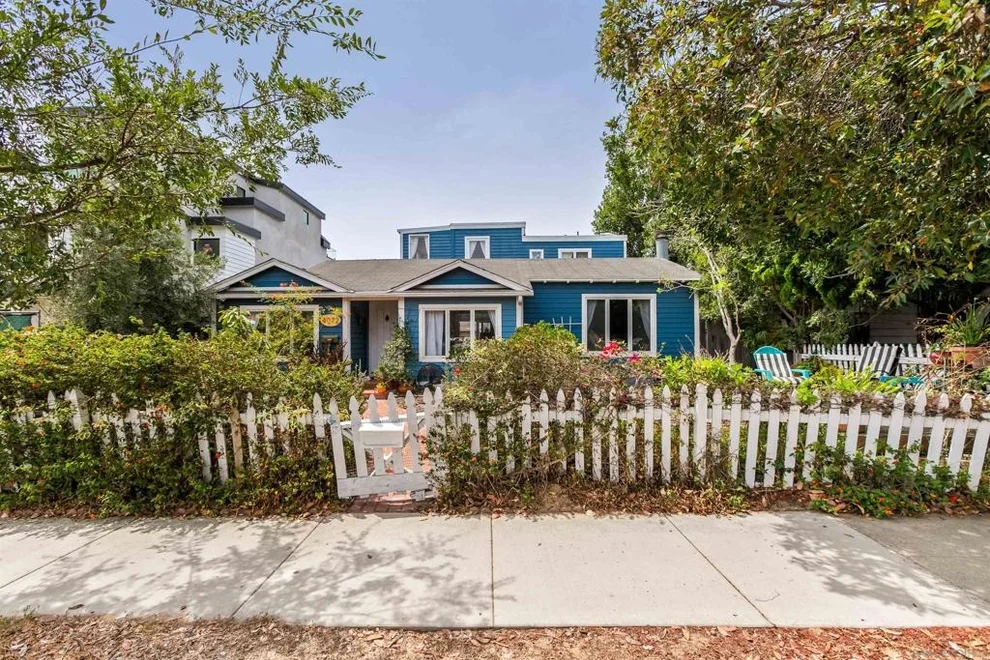 Unit for sale at 4072 Haines St, San Diego, CA 92109