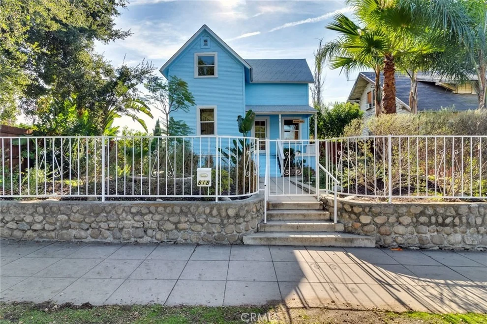 Unit for sale at 818 E Colton Avenue, Redlands, CA 92374