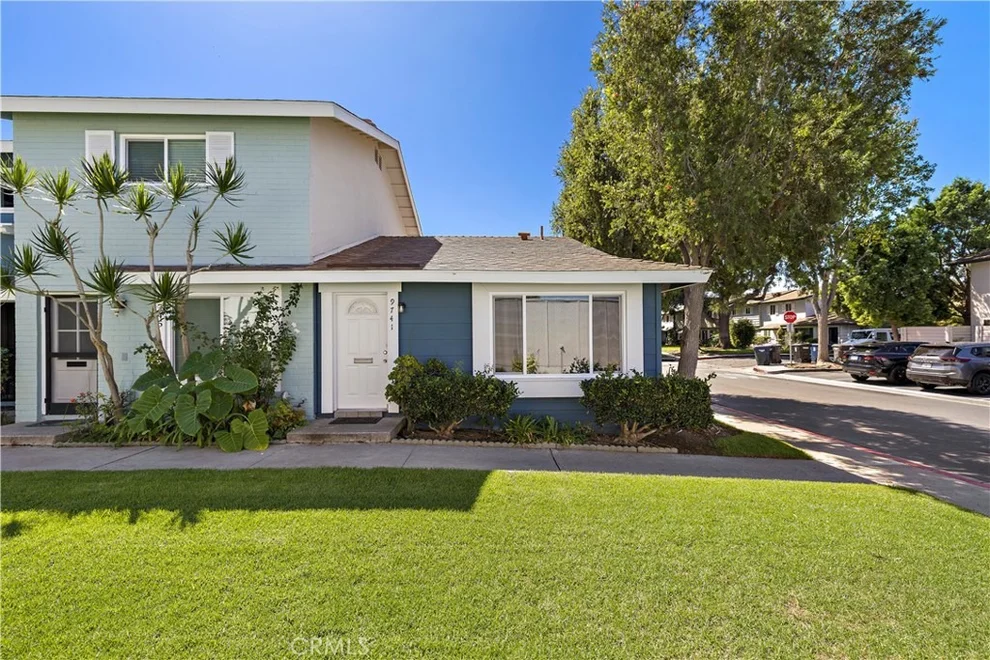 Unit for sale at 9741 Cornwall Drive, Huntington Beach, CA 92646