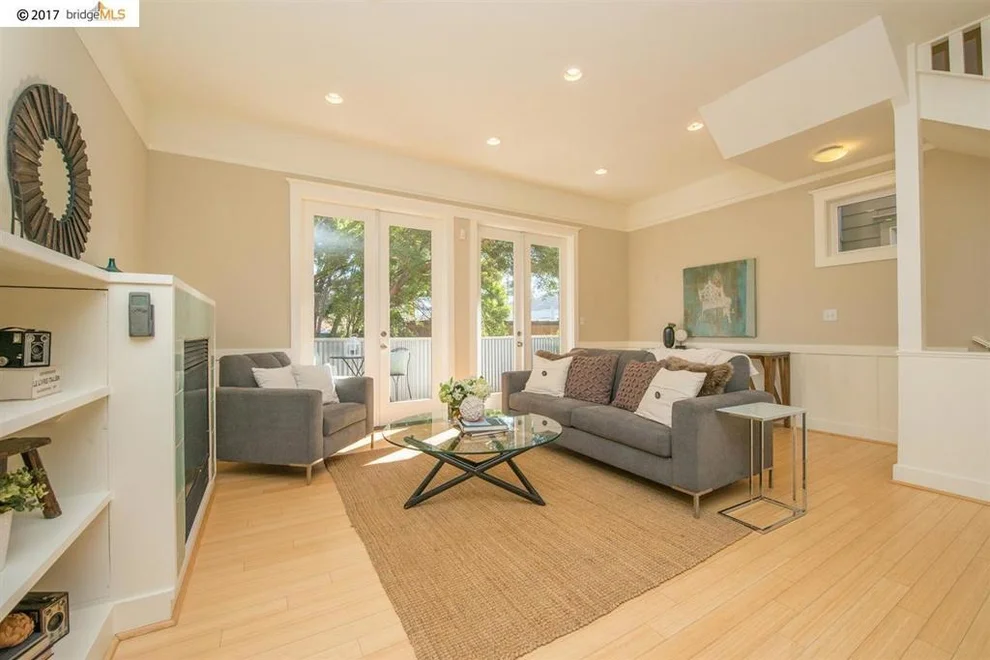 Unit for sale at 3260 Louise St, Oakland, CA 94608