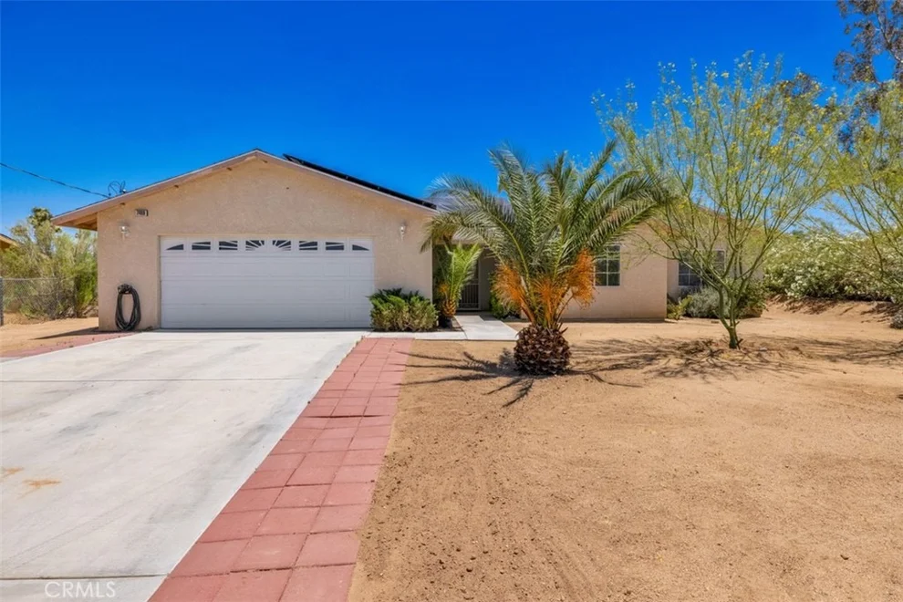 Unit for sale at 7469 Warren Vista, Yucca Valley, CA 92284