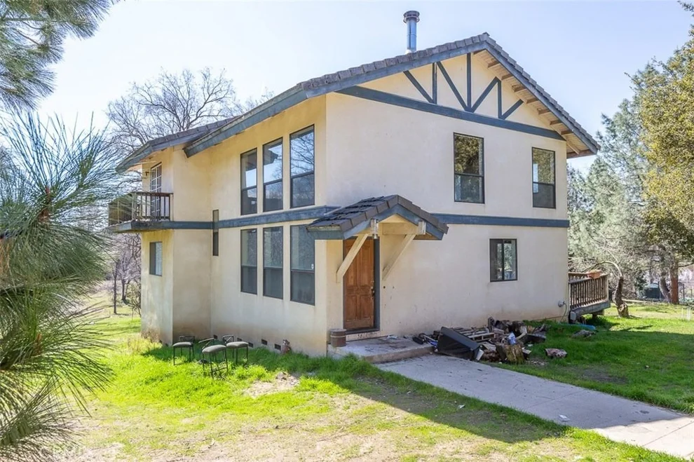 Unit for sale at 5621 Meadow Lane, Mariposa, CA 95338