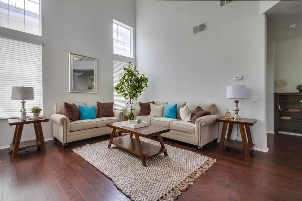 Unit for sale at 1638 Calle Las Casas, Oceanside, CA 92056